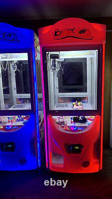 Claw machine arcade game