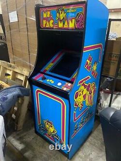 New Ms PacMan Galaga Arcade Game Multicade 60 games Full Size with Trackball