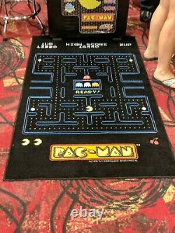 Pac-Man Rug 3x5